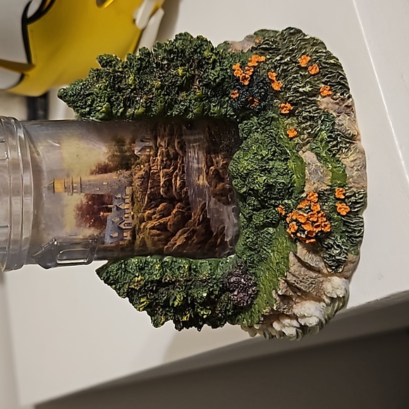 Thomas Kinkade Collectible Safe Harbor Lighthouse Figure The Sea of Tranquility - Picture 2 of 3